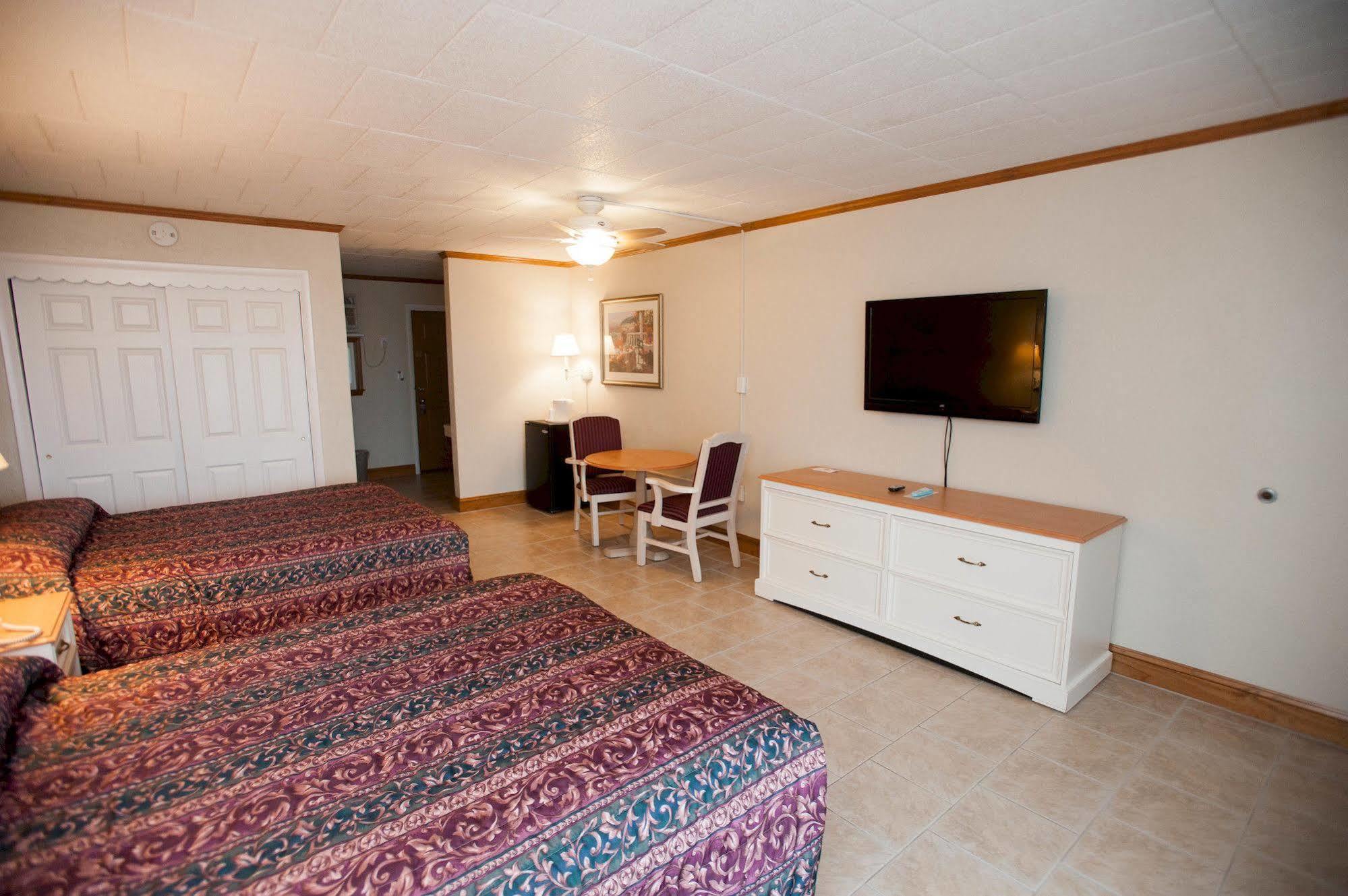 Avondale By The Sea Hotel Cape May Exterior photo